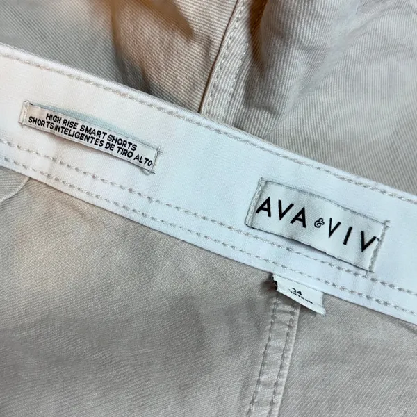 Ava & Viv Women’s 24 Plus Beige Comfort Waist Stretch High Rise Smart Shorts New - Image 7