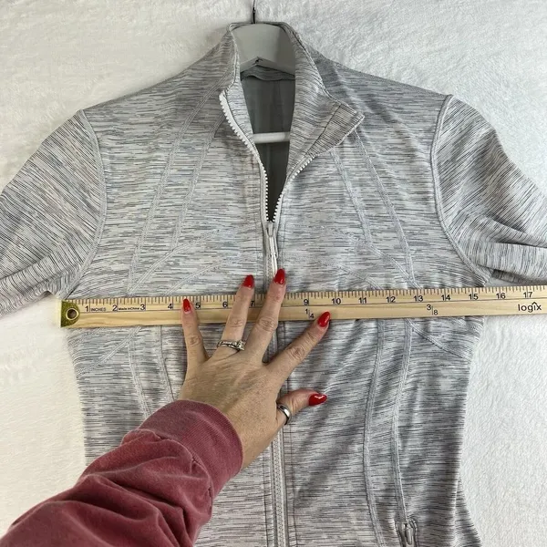 Lululemon Size 6 Define Jacket Space Dye Camo White Silver Spoon Luon‎ Stretch - Image 13