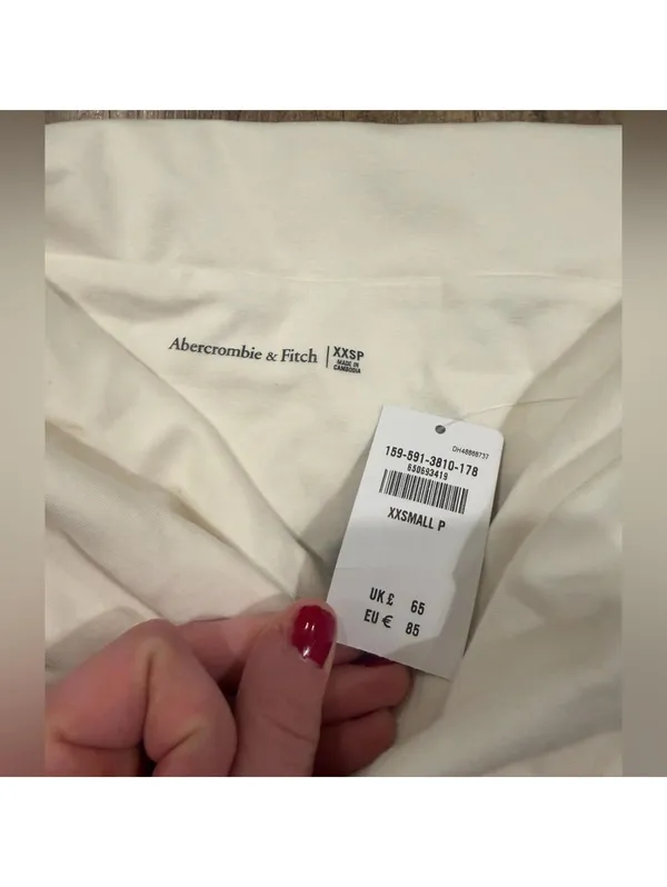 NWT Abercrombie and Fitch Long Sleeve Off-Shoulder Cream Mini Dress XXSP - Image 3