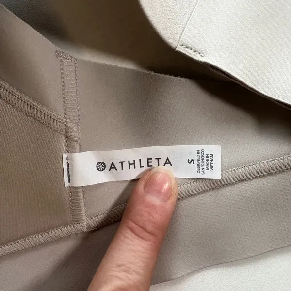 Athleta Gray Essential Bra A-C‎ Seamless Bralette Sports Bra Wireless Size S - Image 5