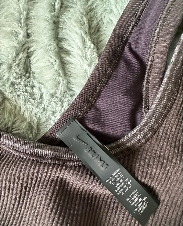 Skims nike bra  - Image 4