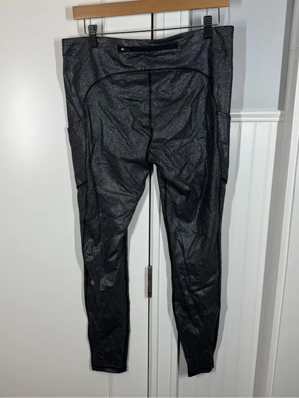 Lululemon Speed Up Tight Full On Luxtreme 28”‎ Luminosity Foil Print size 12 - Image 2