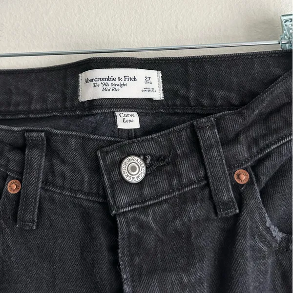 Abercrombie Jeans Curve Love Mid-Rise 90s Straight - Image 3