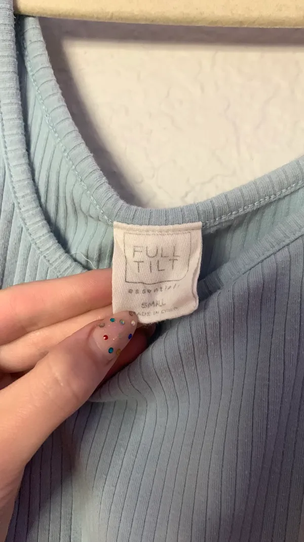 Tilly's Cropped Tank Top - Image 2