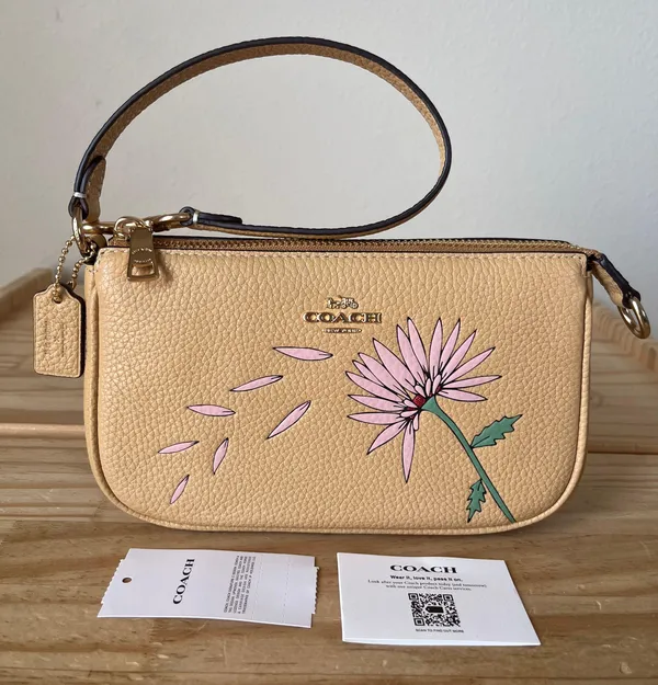 Coach Nolita 19 - Image 2