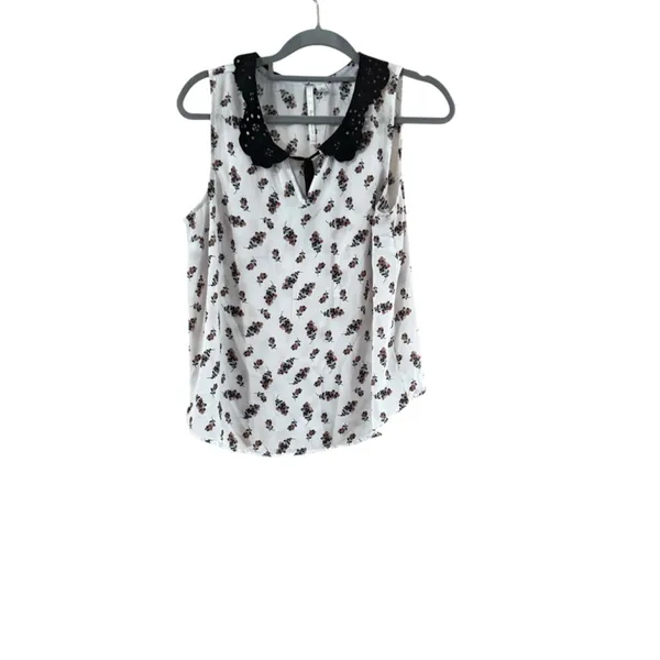 Women's Lauren Conrad M White Floral Sleeveless Blouse - Image 2