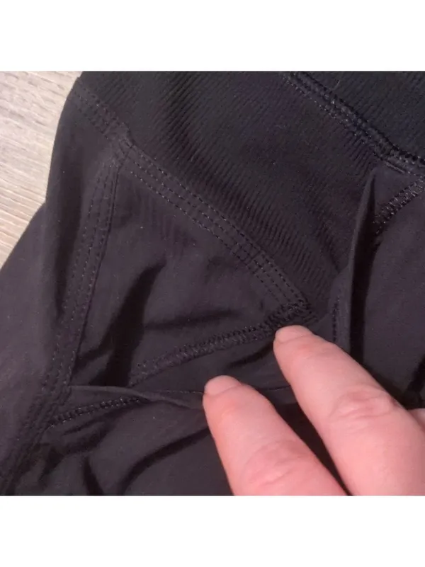 Lululemon Black Dance Studio Pants Size 6 - Image 3