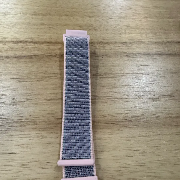 NWOT Stretchy Watchband for Galaxy Watch 4 Pink - Image 2