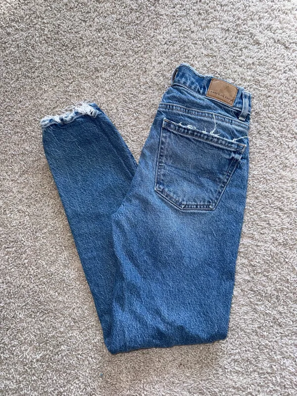 American Eagle Straight Jeans - Image 2