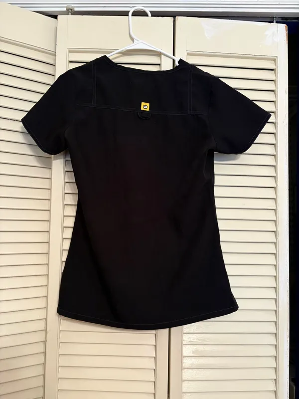 WonderWink Scrub Top - Image 3