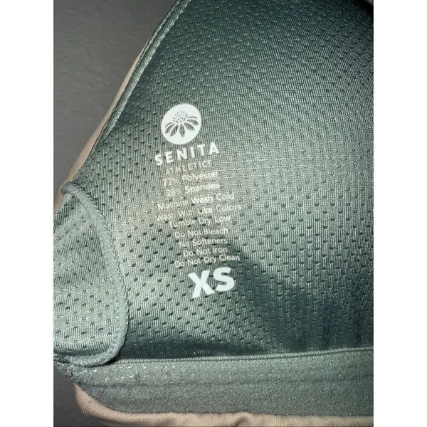Senita Athletics two toned cross back padded sports bra XS - Image 4