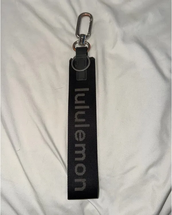 Lululemon Never Lost Keychain - Image 2