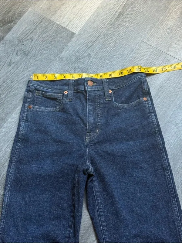 Madewell Mid Rise Stovepipe Jeans Dark Wash 25” Waist - Image 6