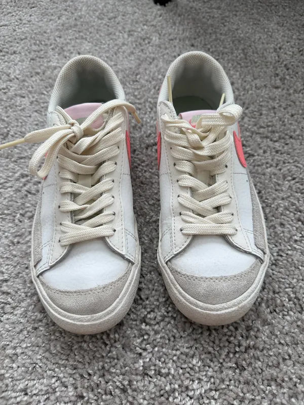 Nike Blazer Low - Image 2