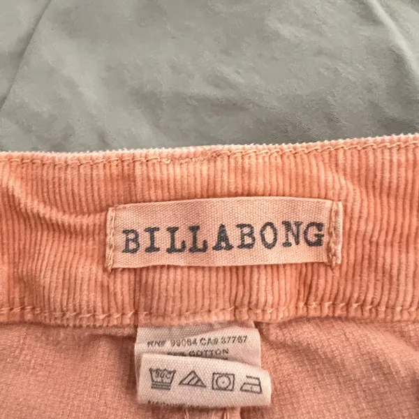 1027 | Billabong Corduroy Raw Hem Cutoff Indie Sleeze Shorts Orange Womens‎ 7 - Image 3