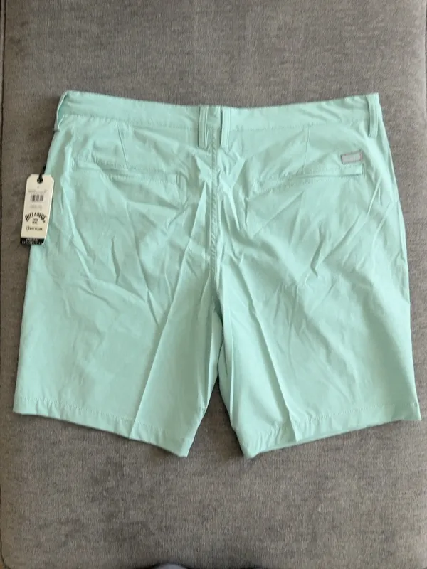 Billabong Crossfire Submersible 19" Hybrid Shorts – Men’s 38 – Mint/Aqua – Mid Length – NWT - Image 2