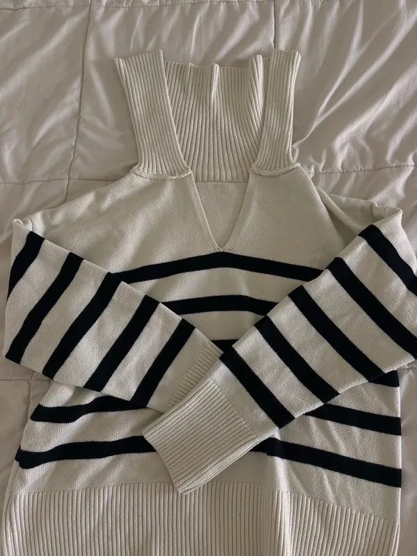 Amazon Sweater Striped - Image 2