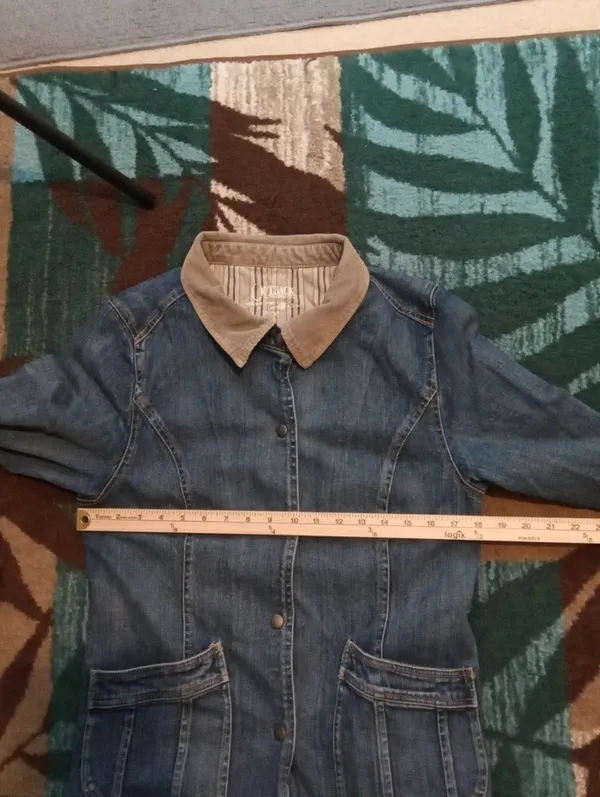 Outback Co Chesterfield Denium Barn Jacket Short Coat Couduroy Collar Cuffs M - Image 11