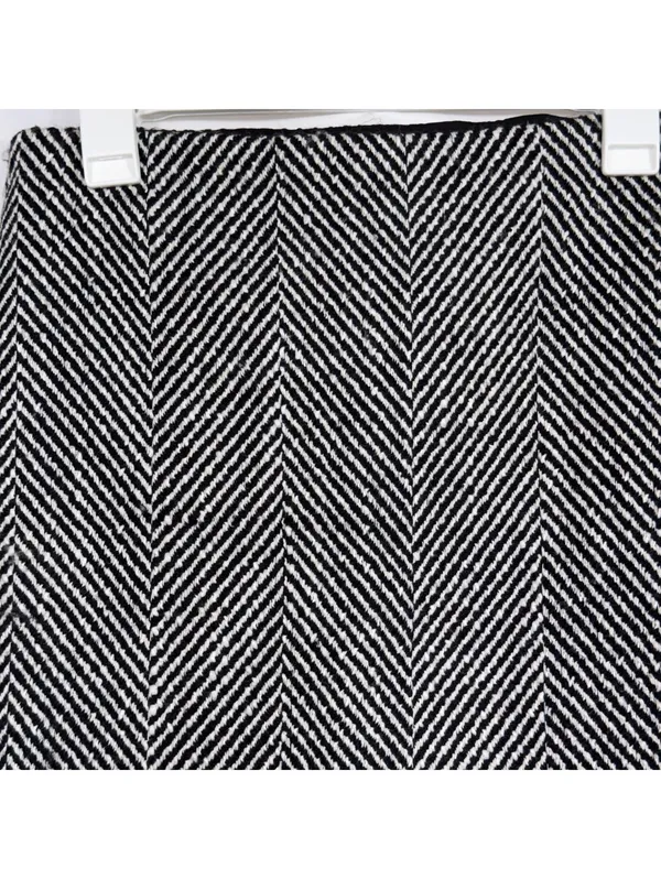 LOFT Size 0 Black White Herringbone Wool Mini Skirt - Image 3