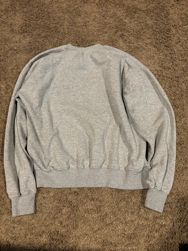 Brandy Melville Crewneck - Image 4