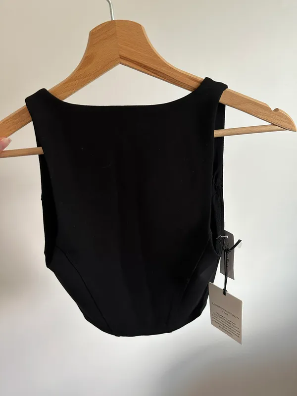 Aritzia Sunday Best Tank Top - Image 4