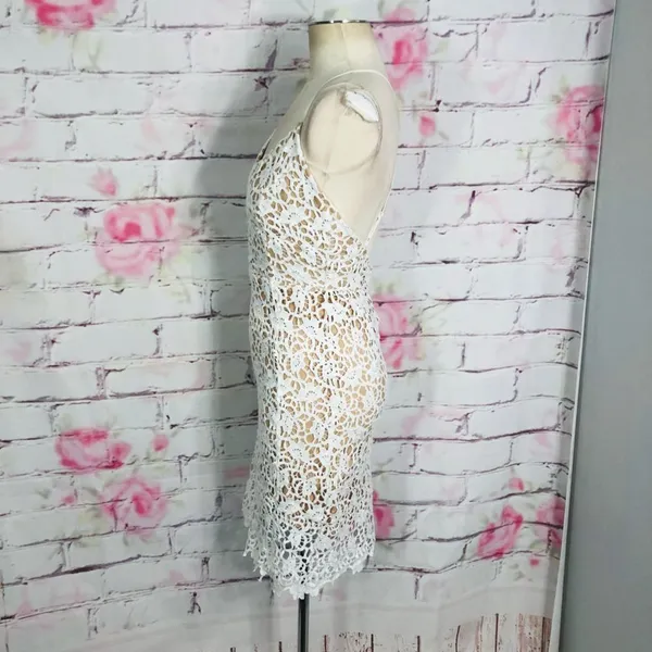 J.O.A. NWT Off white lace strappy back sheath cocktail party dress - Image 8