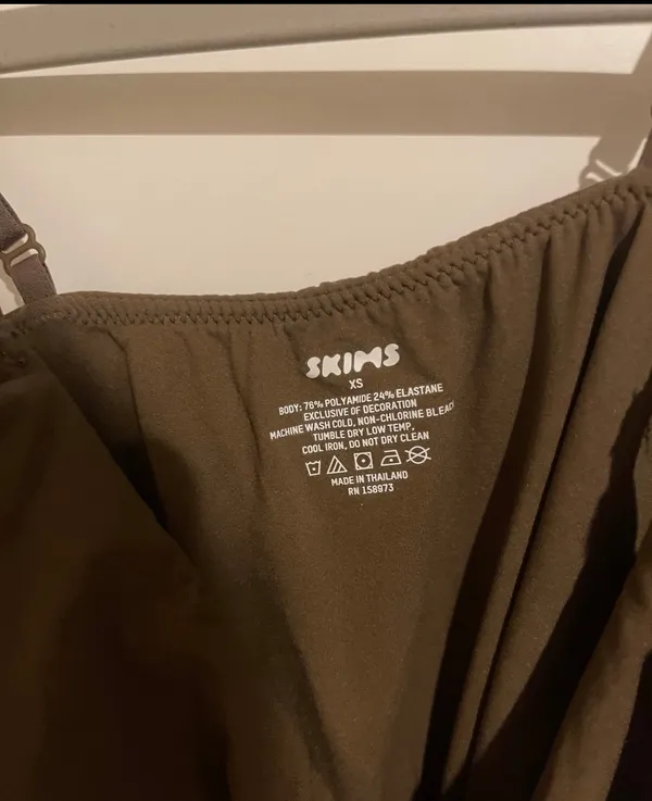 Skims Nwot Fits Everybody Cami Thong Bodysuit Brown Xs - Image 5