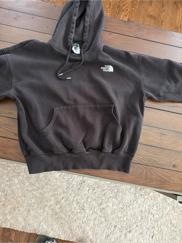 The North Face men’s black hoodie - Image 3