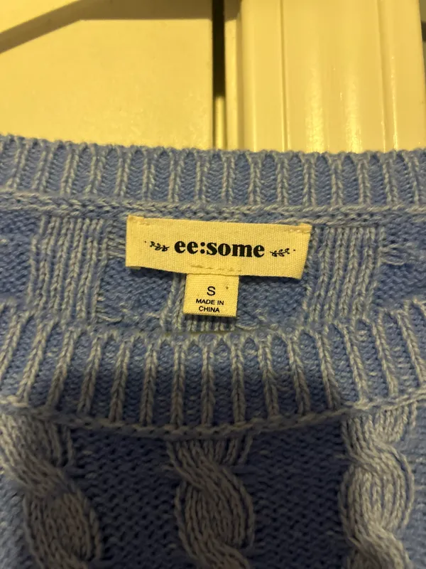 sweater - Image 3