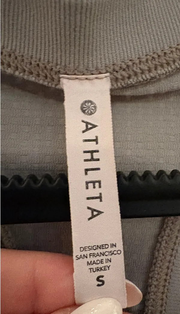 Athleta Sage Green Athletic Tank Top - Image 3