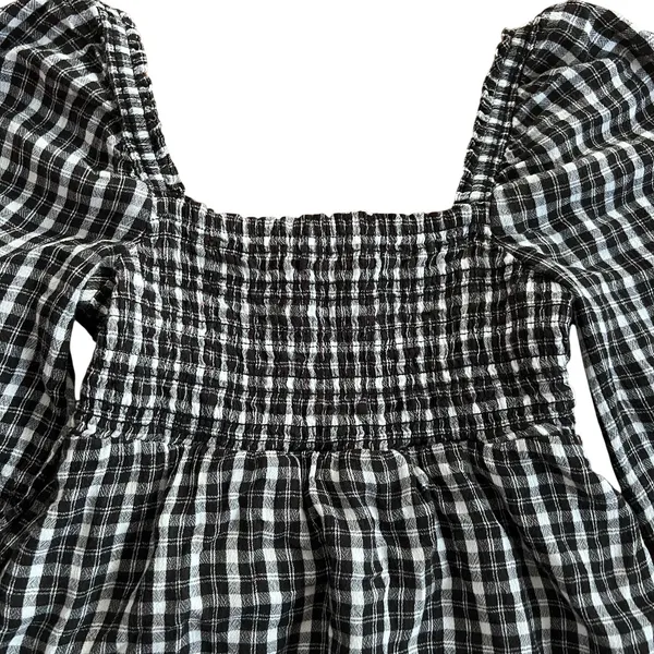 Abercrombie & Fitch Y2K Smocked B&W Gingham Square Neck Peplum Top Puff Sleeves - Image 3