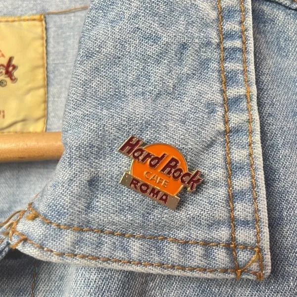 Vintage Hard‎ Rock Cafe Orlando W Roma Pin Cotton Jean Jacket in Blue Size 10 - Image 4