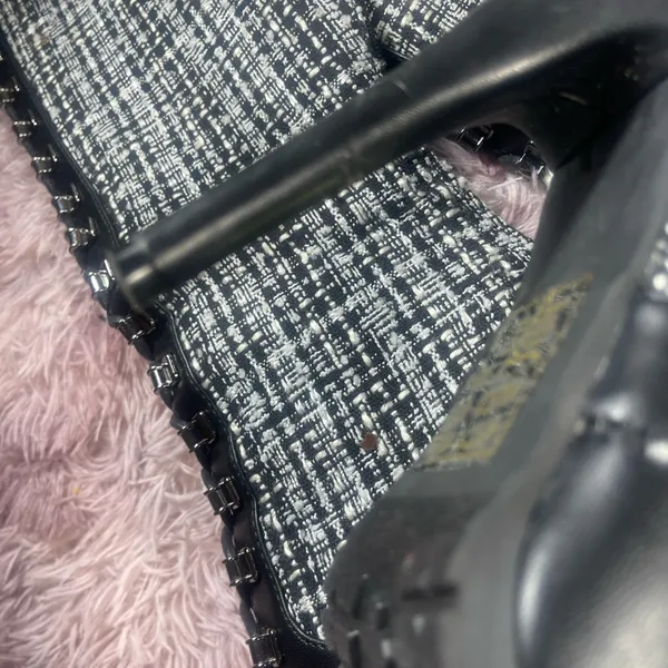 Black and white tweed knee high peep toe boots 7.5 - Image 8