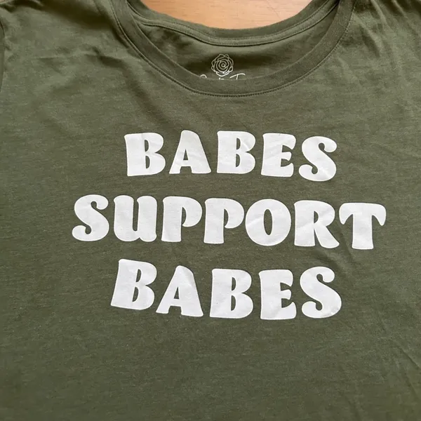 PositiviTees Olive Green Babes Support Babes Graphic T-shirt - Image 2