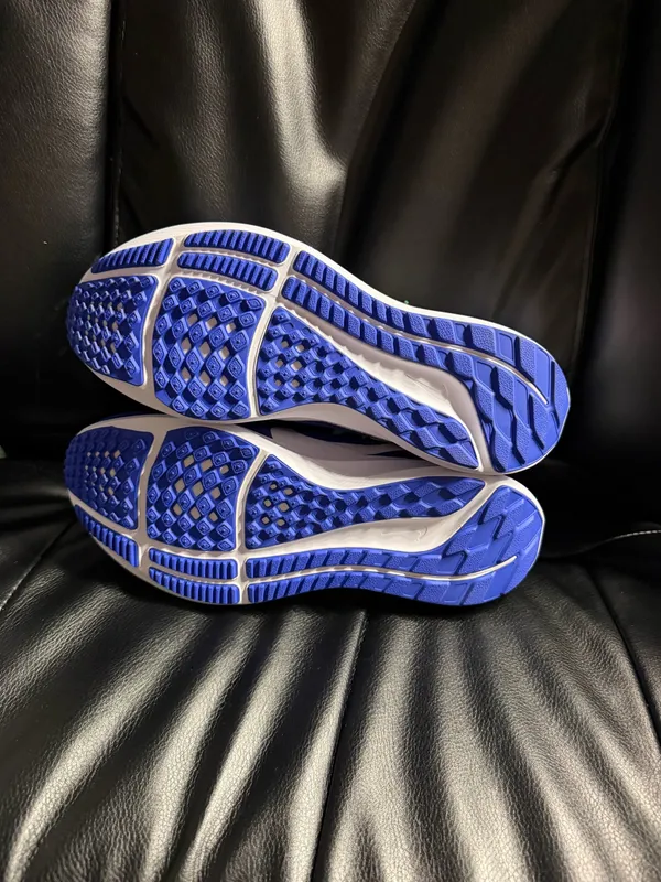 Nike Pegasus 40 Men's Size 8 Brazil Road Running Shoes FN0020-401 Blue/Yellow - Image 5
