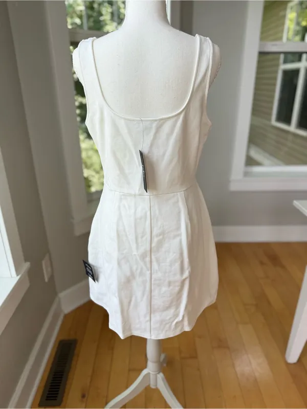 Lulu's White Square Neck Mini Dress Size Large NWT - Image 3