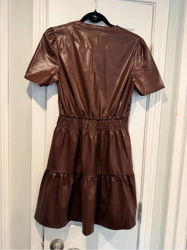NWT Vigoss Size S Brown Faux Leather Mini Dress Puff Sleeve Smocked Waist V Neck - Image 6