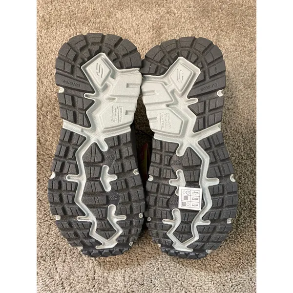 New Skechers Swift Fit Women’s Sneakers Size 7.5 - Image 4