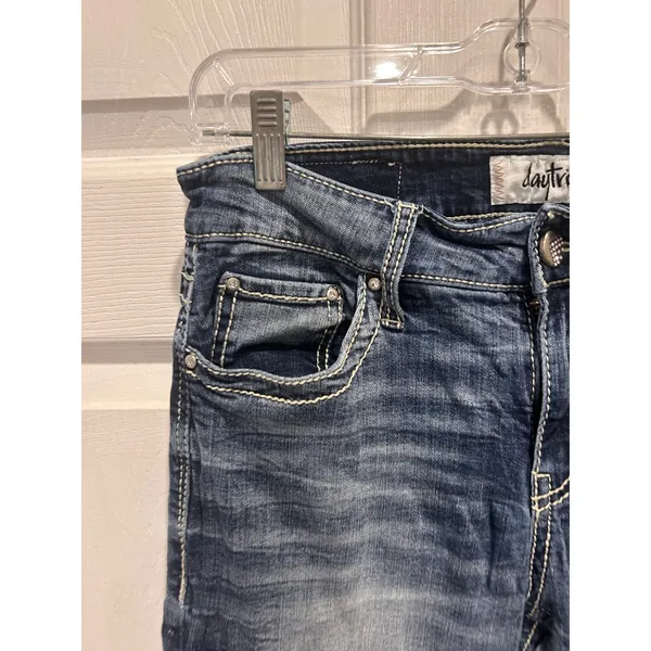 Daytrip Mila Bootcut Jeans 27 Medium Wash Distressed Thick Stitch Hemmed - Image 2