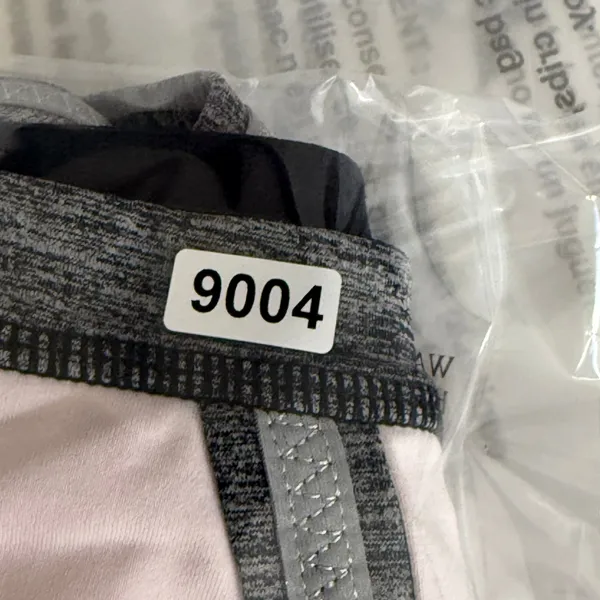 Lululemon Energy Bra Size 6 Heathered Black Pink Space Dye Criss Cross Back‎ - Image 5