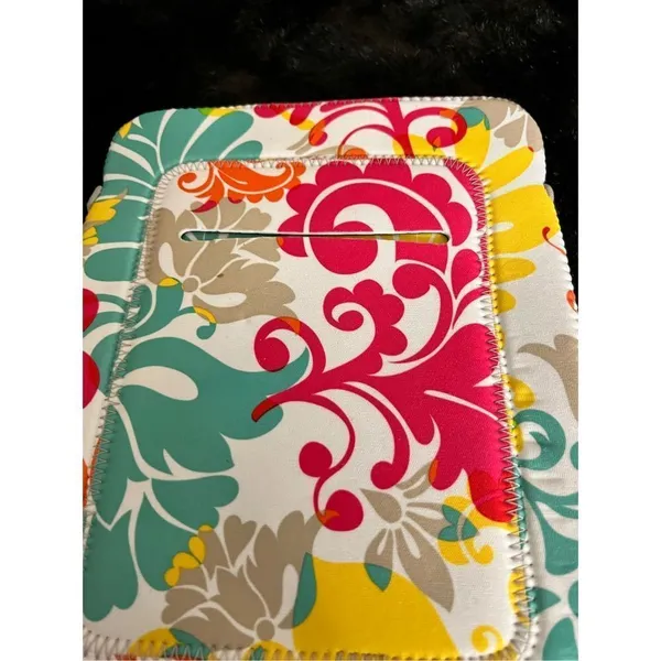 Thirty-One Tablet Cover Colorful Floral Leaf Tote a Tablet bag with Back Pocket - Image 4