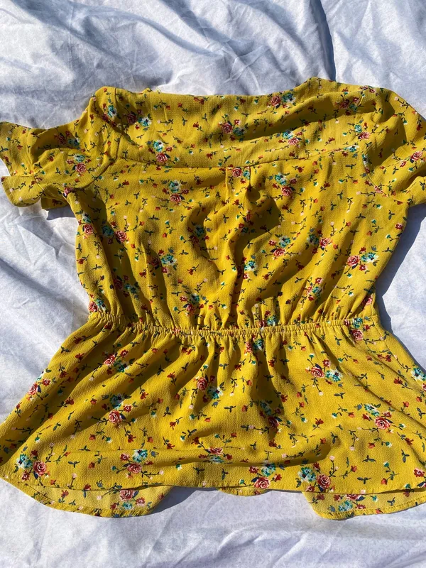 Monteau yellow floral blouse shirt - Image 3