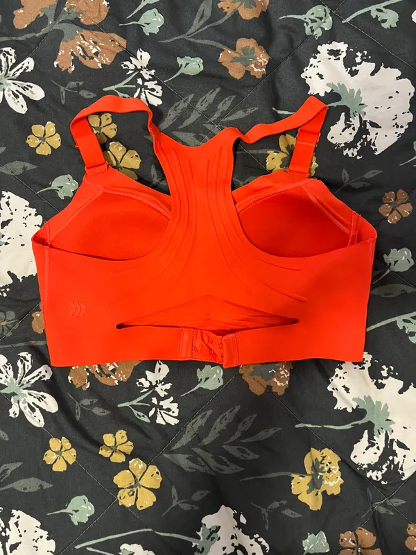Target Sports Bra - Image 2