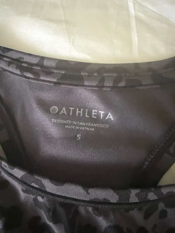 Leapord Print Black Athleta Tank Top - Image 4