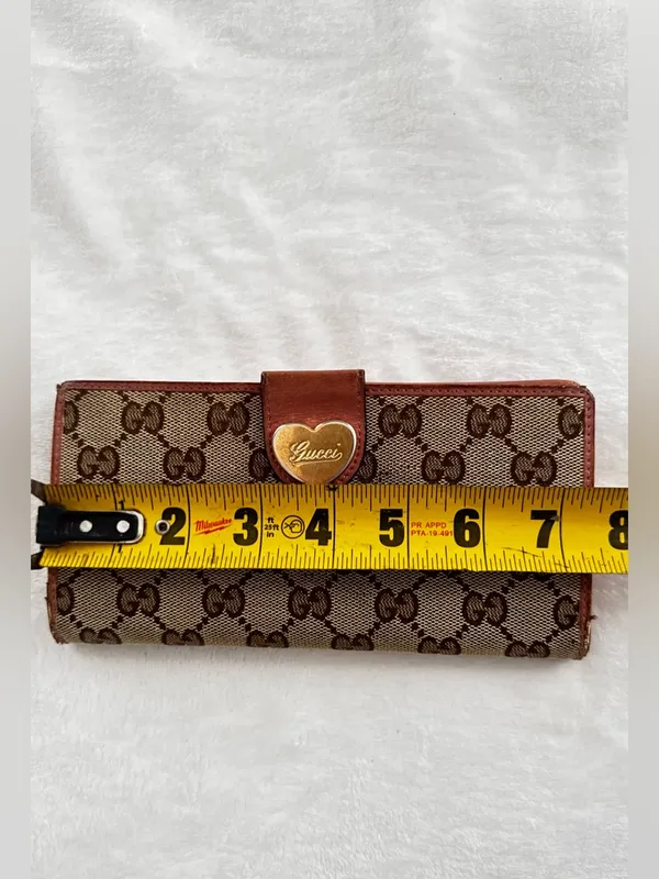 Gucci Vintage Pink Brown & Beige Monogram Canvas Heart Snap Wallet - Image 8