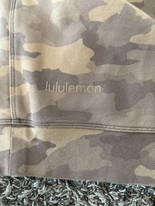 Women’s Lululemon camo crewneck - Image 2