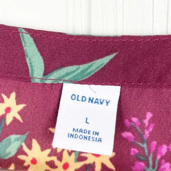 Old Navy Women's Burgundy Maroon Floral Tunic Top Flowy Blouse Size Large - Image 4
