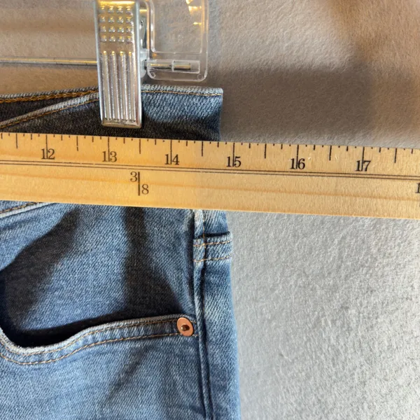 542 | Madewell The Perfect Vintage Womens 26‎ High Rise Tapered Denim - Image 3