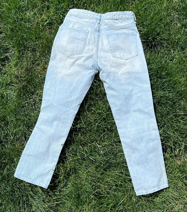 Gap NWT  Light Wash Real Straight Jeans - Image 8