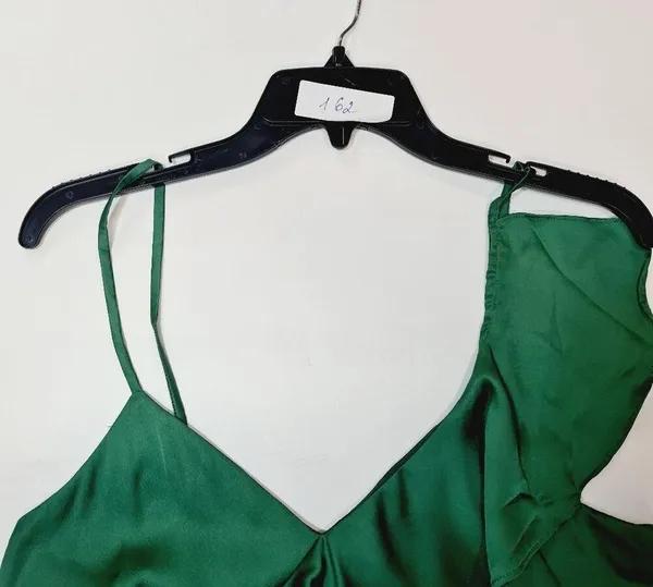 Lovers and Friends Laguna Top in Green Small - Image 10